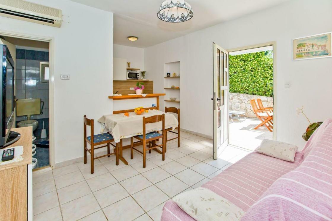 Apartments Jacky Hvar Town Exterior photo